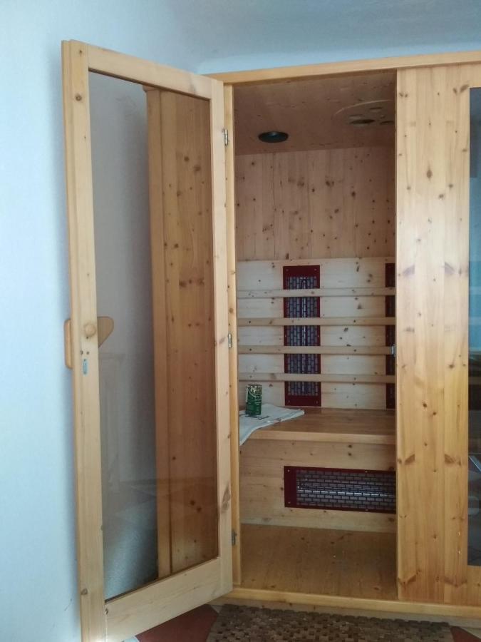 Tettyei Haziko Apartment Pecs Exterior photo
